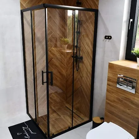 Sielanka Z Jacuzzi 펜션