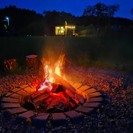 Sielanka Z Jacuzzi 펜션 *